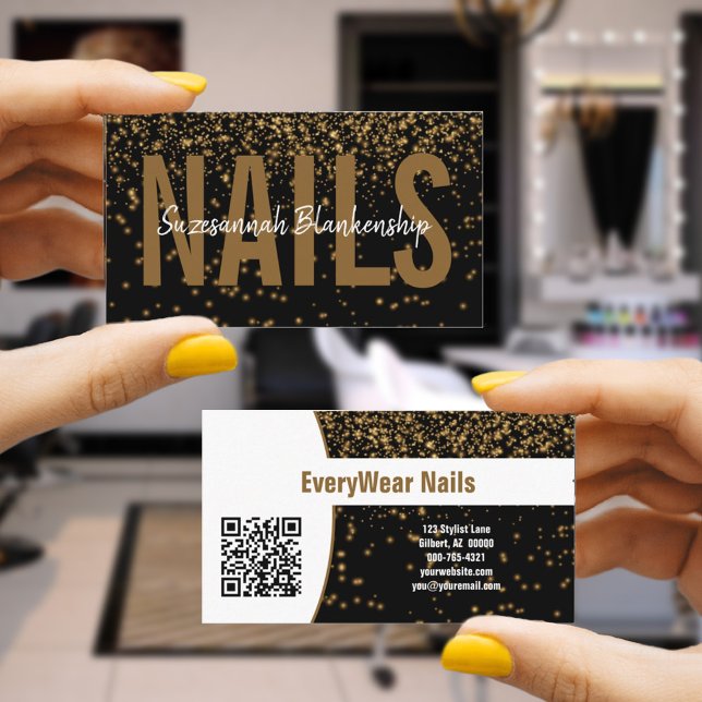 Carte De Visite Parties scintillant dorée sur le code QR personnal (This black, gold and white business card design offers a place for a QR code to a significant link.)
