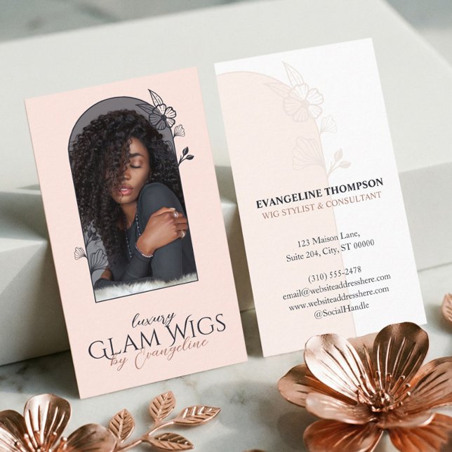 Carte De Visite Perruque Rose Moderne Salon de Coiffure Fleur Rose (Modern Pink Wig Hair Salon Floral Rose Arch Photo Business Card)