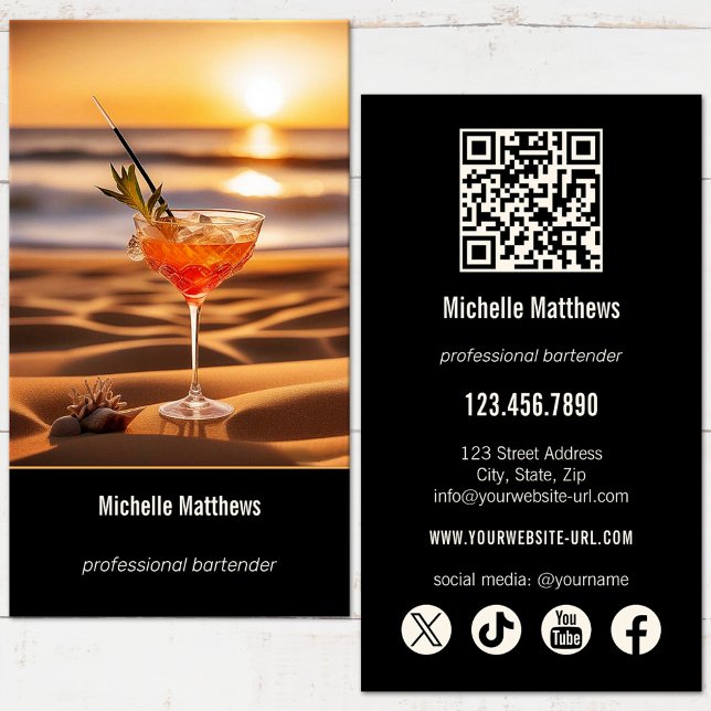 Carte De Visite Photo de cocktail moderne Barman professionnel (Professional bartender business card with image of a cocktail on the beach or your photo - QR code)