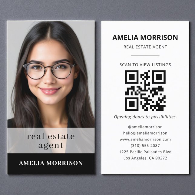 Carte De Visite Photo de code QR de l'agent immobilier noir blanc (Créateur téléchargé)