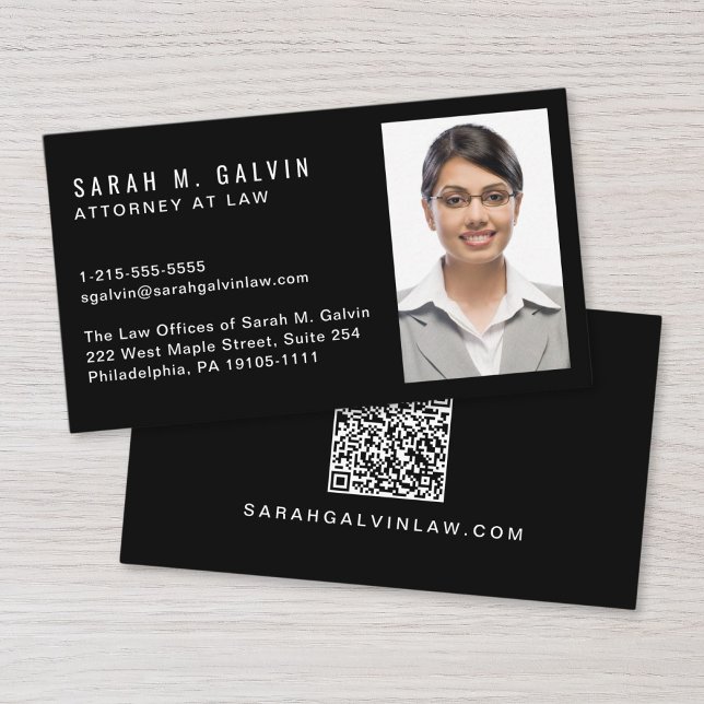 Carte De Visite Photo professionnelle QR Code noir (Make a lasting impression with this modern business card featuring your photo and scannable QR code)