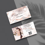 Carte De Visite Photo QR code en or rose et agate blanche.<br><div class="desc">Porte en or rose et blanc, gravure en pierre de marbre. Personnalisez et ajoutez votre nom et votre texte à l'avant. Retour : Modèles pour votre photo, nom, titre, numéro de téléphone, adresse postale et de site web, QR-code à votre site web ou compte de médias sociaux. Parfait pour les...</div>