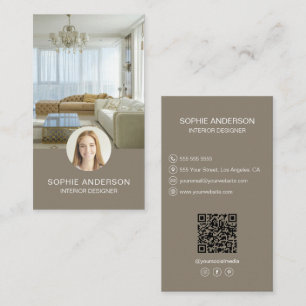 Carte De Visite Photo QR Réseaux Sociaux Taupe Designer d'Intérieu