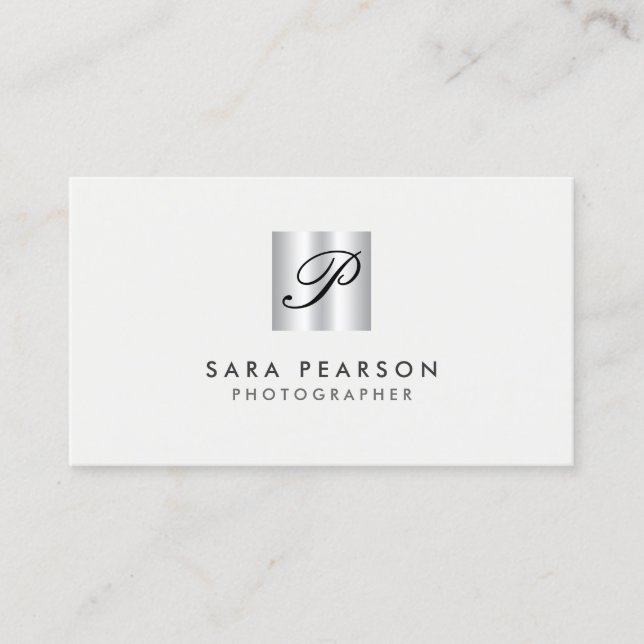 Carte De Visite Photographe Faux Silver Monogram (Devant)