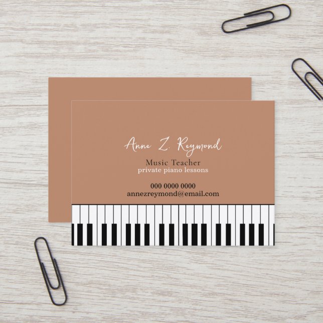 Carte De Visite Professeur de musique Leçons de piano boho marron (Devant/Arrière en situation)