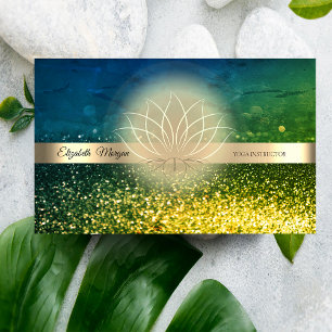 Carte De Visite Professeur de Yoga Elegant Vert Bokeh Or, Lotus