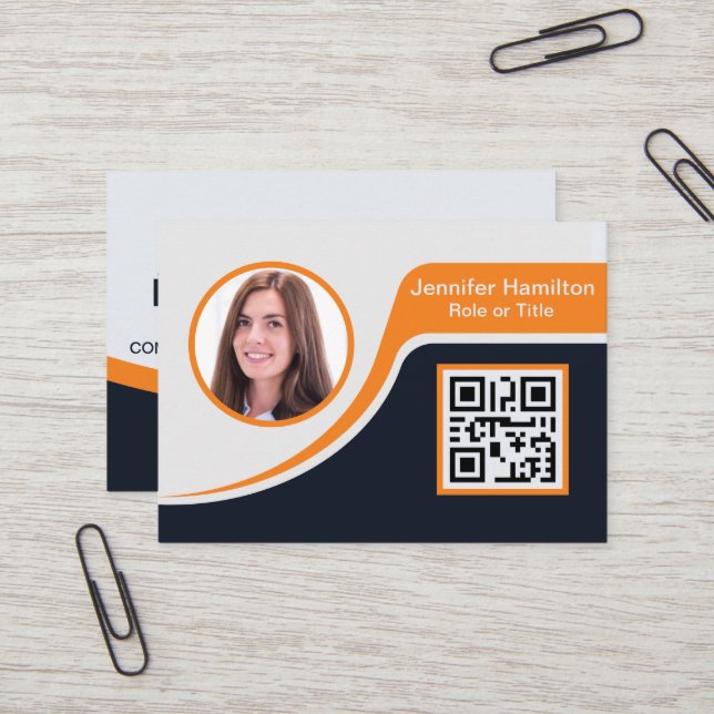 Carte De Visite Professional Black Orange ajoutez votre logo QR Bu (Devant/Arrière en situation)
