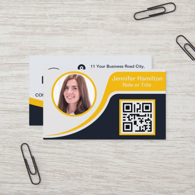 Carte De Visite Professional Black Yellow ajoutez votre logo QR Bu (Devant/Arrière en situation)
