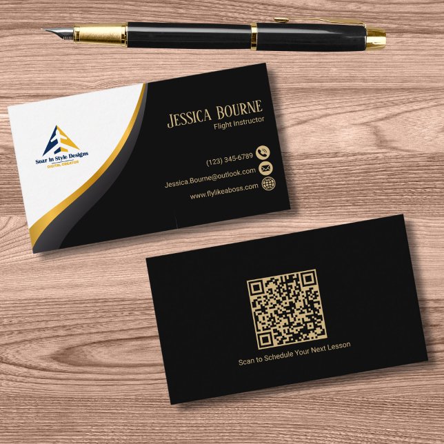Carte De Visite Professional QR Code Elegant Black Gold Pilot (Créateur téléchargé)