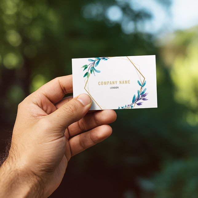 Carte de visite professionnelle couronne de fleurs (Elegant business card with gold geometric frame and watercolor botanical accents.)