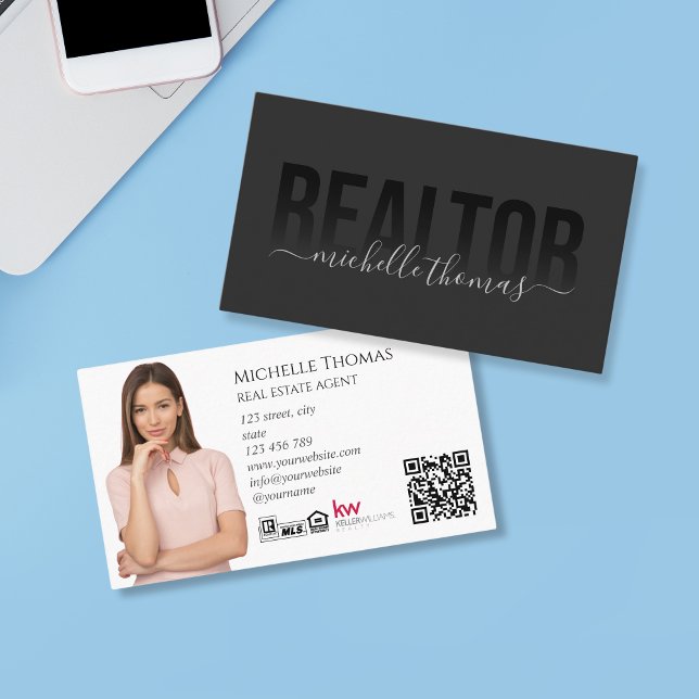 Carte De Visite Realtor Moderne Immobilier Agent Photo QR Code (modern black typography)