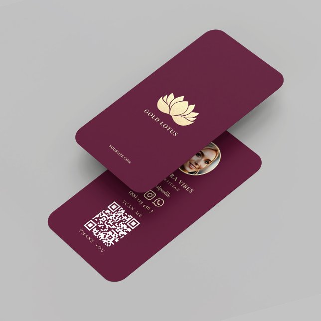 Carte De Visite Red Maroon Elegant Gold Lotus Wellness Spa (Red Maroon Elegant Gold Lotus Wellness Spa Business Card
)