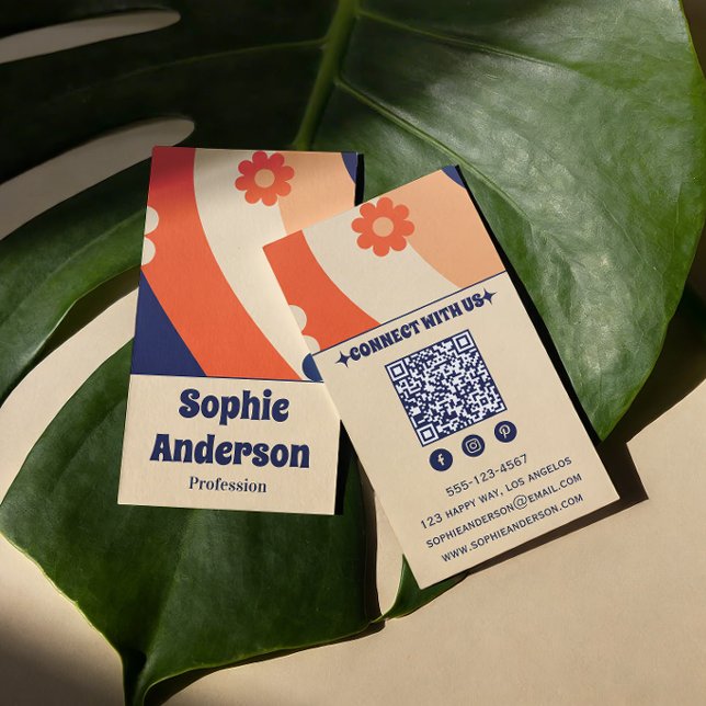 Carte de visite rétro groovy florale avec code QR (Créateur téléchargé)