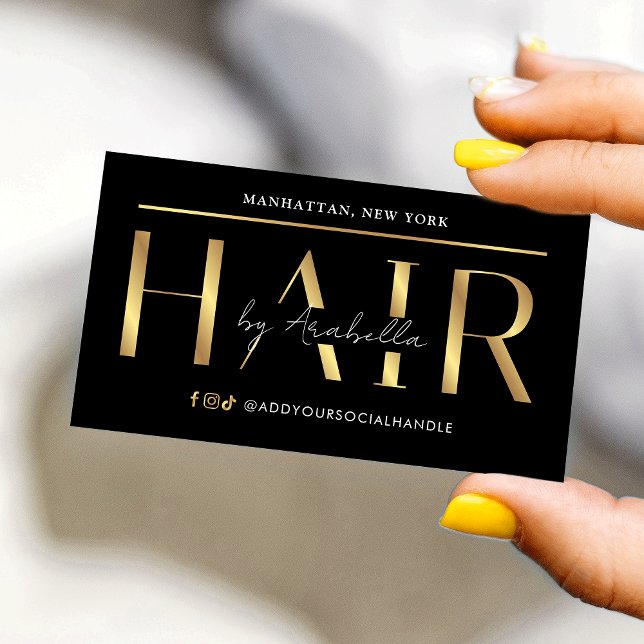 Carte De Visite Salon de coiffure chic noir et or Glam moderne (Black and gold modern hair salon business cards with faux gold foil effects and modern layout)
