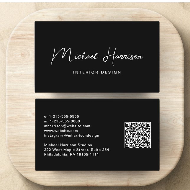 Carte De Visite Script moderne QR Code professionnel noir (Showcase your name in our signature script to be your logo and brand identity)