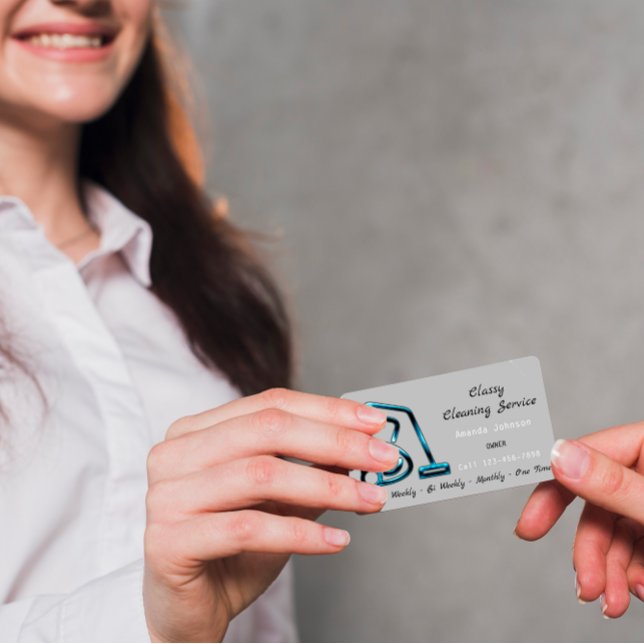 Carte De Visite Service De Nettoyage Classique Nettoyant Vacuum Ma (Classy & clean – Your premium service mirrored in a FlorenceK card. #CleanWithClass)