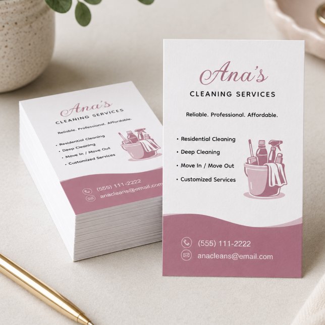 Carte De Visite Services de nettoyage de maison Rose poussiéreuse (House Cleaning Services Neutral Dusty Rose Business Card)