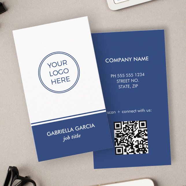 Carte de visite simple code QR logo bleu (Customize with your logo, name, job title, company details and QR Code for a branded look.)