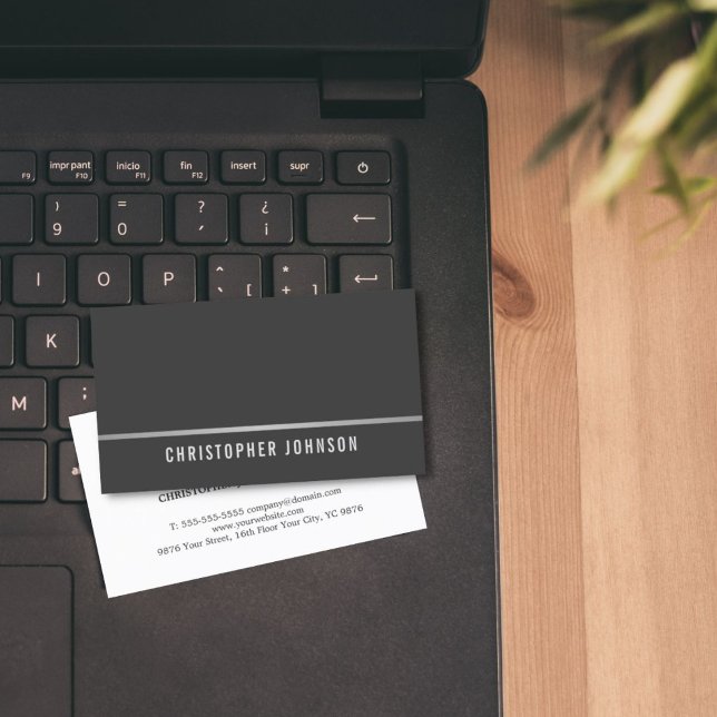 Carte De Visite Simple Elegant Grey Faux Silver Line Consultant (Créateur téléchargé)