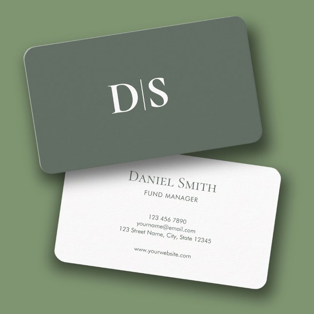 Carte De Visite Simple Élégant Vert et Blanc avec Initiales (Simple Elegant Muted Green White with Initials Business Card)