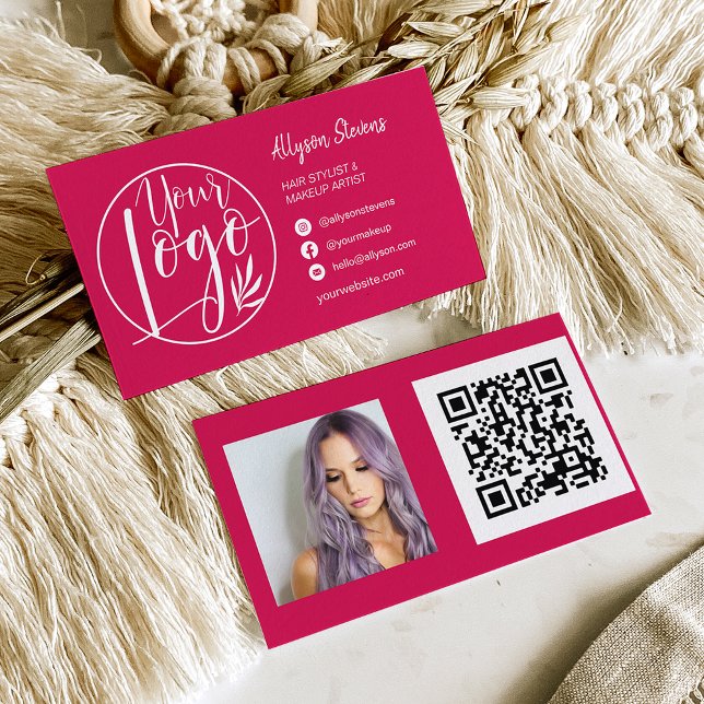 Carte De Visite Simple magenta maquillage photo logo qr code (Créateur téléchargé)