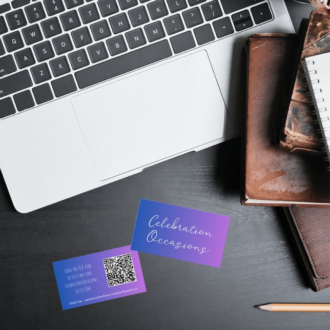 Carte De Visite Simple minimaliste dégradé violet QR (Back And Front)