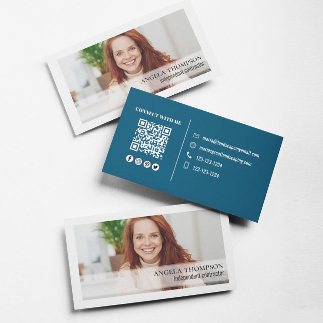 Carte De Visite Simple Photo Professional QR Code bleu (Simple business card with photo and QR Code. )