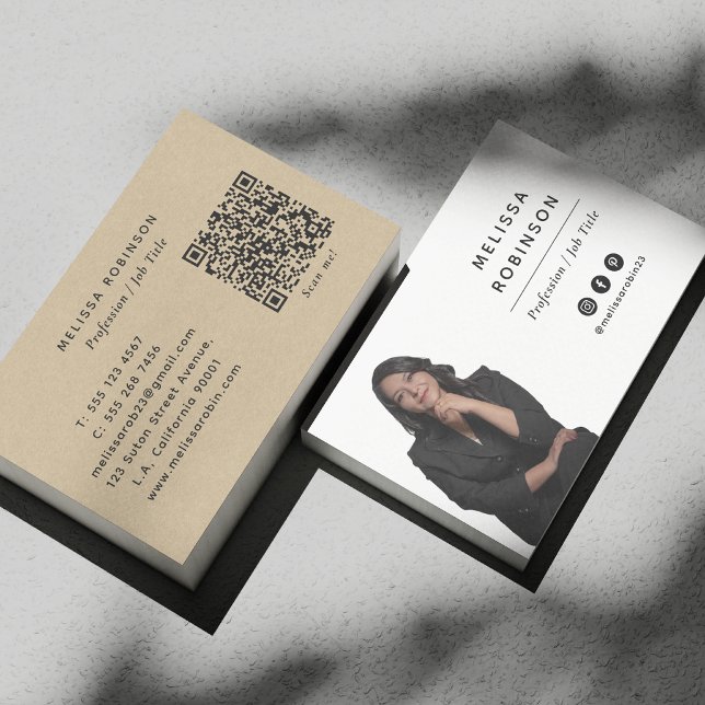 Carte De Visite Simple Photo Professionnel Faux Kraft et Code QR (Créateur téléchargé)