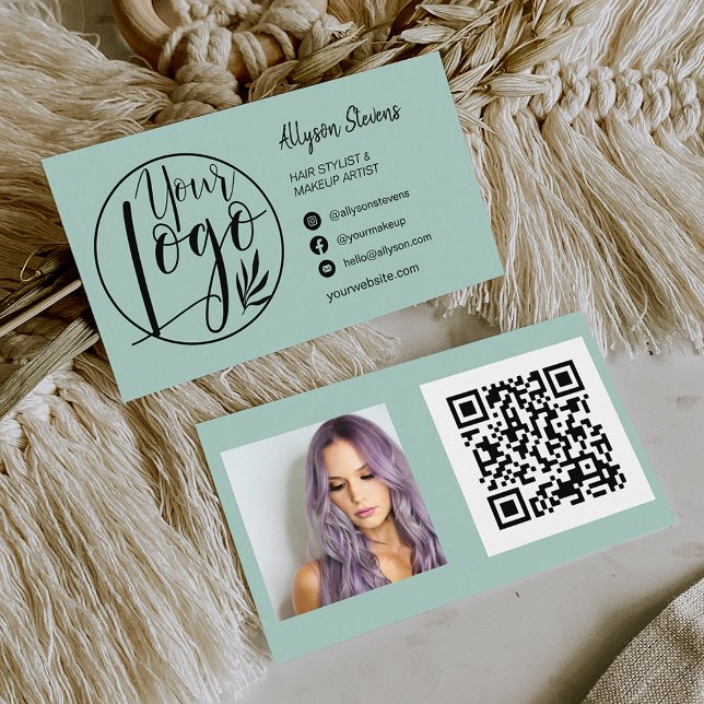 Carte De Visite Simple sauge vert maquillage photo logo qr code (Créateur téléchargé)