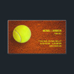 Carte De Visite Sports d'entraîneur de tennis<br><div class="desc">Modèle personnalisable de carte de visite avec le thème de tennis comportant une balle de tennis sur l'argile rouge.
 Personnalisez-le avec votre information ou customisez-le plus loin si vous devez éditer la taille de disposition ou de carte.</div>