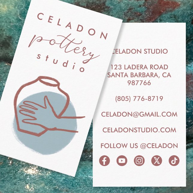 Carte De Visite Studio de céramique POTTERY Icônes élégantes dessi (POTTERY Ceramics Studio Elegant Hand-drawn Social Icons Business Card
)