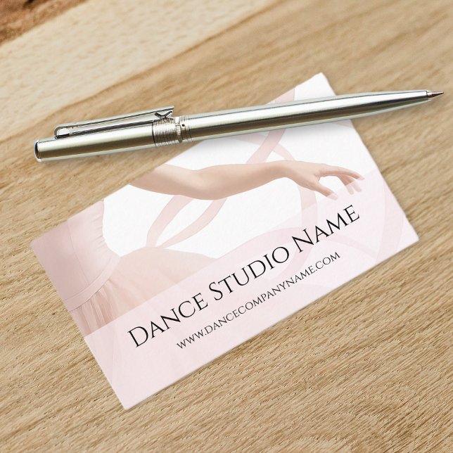 Carte De Visite Studio de Danse Élégant Danseuse de Ballet Rose Pâ (Elegant Dance Studio Ballet Dancer Blush Pink Business Card)