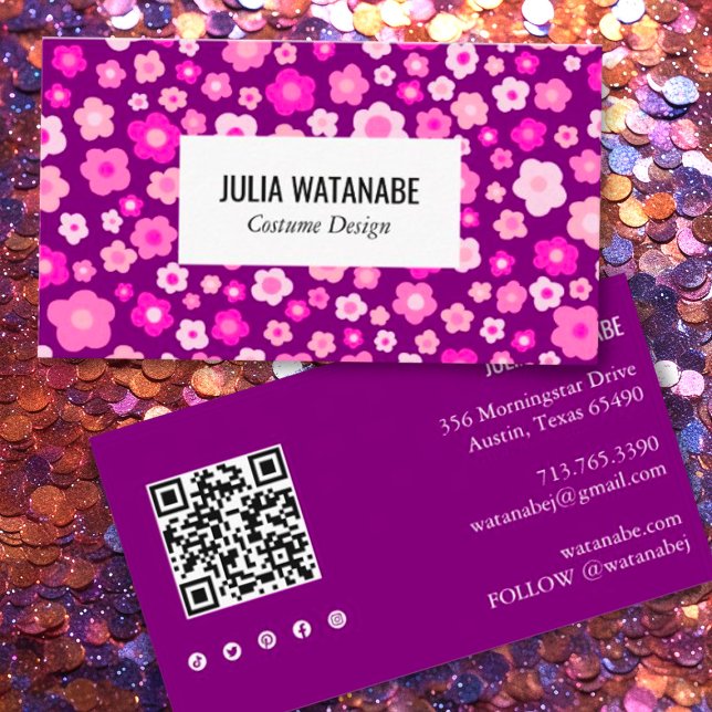 Carte De Visite Sweet Daisies Floral QR Code Social Media Chic (Créateur téléchargé)