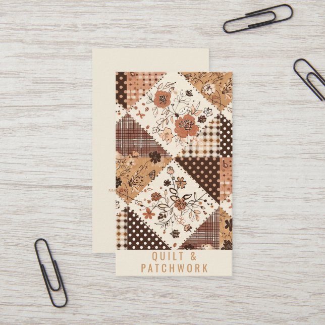 Carte De Visite Vêtement fait main en patchwork de quilt marron (Devant/Arrière en situation)