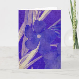 Carte de voeux à fleurs violettes