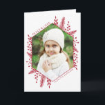 Carte de voeux de vacances de photo de feuillage<br><div class="desc">Cette carte de voeux renversante de photo de Noël comporte un cadre hexagonal pour présenter votre photo préférée. Le feuillage sensible en rouge ajoute la décoration au-dessus d'un arrière - plan blanc. Tous les gisements des textes peuvent être customisés.</div>