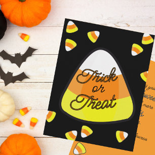 Carte de vœux d'Halloween avec friandises de maïs