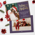 Carte De Vœux En Aluminium 2 photos croient à la famille magique de Noël<br><div class="desc">Carte de voeux moderne avec l'un de vos portraits de famille de Noël préférés sur la gauche complétée par un cadre en feuille d'or et une formulation qui dit "Croyez en la magie de Noël" sur la droite sur un élégant arrière - plan violet, personnalisable avec votre propre message de...</div>