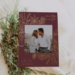 Carte De Vœux En Aluminium Citrus et épices | Christmas Photo Gold<br><div class="desc">Une carte de vacances moderne et élégante qui encadre votre photo carré dans un cadre doré magnifiquement détaillé avec des tranches d'agrumes, de l'anis étoilé et des pignons de pin sur un arrière - plan rouge grenade foncé chic. "Joyeux Noël" apparaît en haut à droite, avec votre nom de famille...</div>