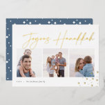 Carte De Vœux En Aluminium Croquis joyeux | Hanoukka Photo Collage<br><div class="desc">Envoyez vos salutations Hanoukka à vos amis et votre famille dans le style chic avec nos élégants cartes photos. Conçu pour accueillir trois de vos photos préférées disposées côte à côte dans un format de collage, la carte présente "joyous Hanoukka" en feuille d'or décontracté écriture esquissée par la main, ornée...</div>