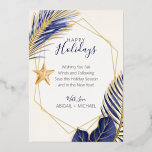 Carte De Vœux En Aluminium Elégant Marine Blue & Gold Beach Tropical Christma<br><div class="desc">L'élégante carte de vacances en bleu marine et en feuille d'or du Nautical Boutique Co. est ornée d'une jolie coquille d'aquarelle tropicale bleu et or. Le texte est de fantaisie en lettrage manuel associé à la typographie de bloc moderne. Le vert, l'or et l'ivoire crémeux rappellent les vacances tropicales à...</div>