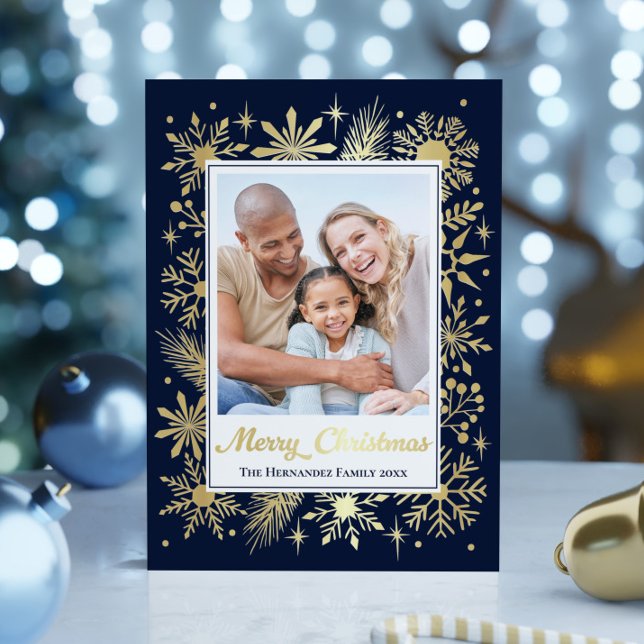 Carte De Vœux En Aluminium Élégant Stylish Navy Snowflake Family Photo (Elegant Stylish Navy Snowflake Family Photo Foil Holiday Card)