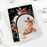 Carte De Vœux En Aluminium Elégante Arche et photo florales<br><div class="desc">Ces beaux cartes photos de vacances arborent votre photo personnelle préférée sur le devant, entourée d'une forme d'arc moderne pleine de poinsettias de Noël aquarelle, de fleurs et de verdure et le mot "joie" dans la calligraphie de feuille d'or sur un arrière - plan noir foncé. Des illustrations florales rouges...</div>