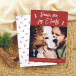 Carte De Vœux En Aluminium Foil Peace Love Joy Traite Noël Holiday Photo<br><div class="desc">Ajoutez un peu de brillance à vos cartes de Noël avec de l'or véritable, de l'argent ou de l'or rose ! Ce style métallique classique et intemporel ajoutera un autre niveau à vos cartes. Envoyez des réjouissances de vacances avec cette carte de Noël mignonne avec l'accueil manuscrit "Paix, amour, joie...</div>
