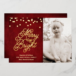Carte De Vœux En Aluminium Golden Merry & Bright sur fond rouge