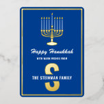 Carte De Vœux En Aluminium Happy Hanoukka Monogram Nom de famille Menorah Can<br><div class="desc">C'est encore cette période de l'année. Un monogramme minimaliste simple pour les fans de la saison des Fêtes pour envoyer des salutations et des bénédictions à la famille et amis. Le texte de typographie élégant est personnalisable et peut être personnalisé avec votre propre message personnalisé. Le design moderne sans photo...</div>