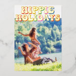 Carte De Vœux En Aluminium Hippie Holidays Cute Retro les années 70 Famille P<br><div class="desc">Les fêtes hippies. Customisez votre jolie carte de vacances hippie avec ce texte les années 70 funky dans des couleurs amusantes arc-en-ciel. Une carte de Noël hippy en feuille d'or avec votre photo de famille vintage.</div>