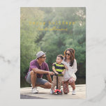 Carte De Vœux En Aluminium Machine à écrire photo complète moderne superposit<br><div class="desc">Cute minimaliste Script Typewriter Texte Full Photo Gold Foil Carte Holiday</div>