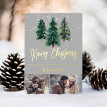 Carte De Vœux En Aluminium Neige élégante noël arbres famille 2 photos<br><div class="desc">Un Noël moderne peint à la main avec neige tombée noël 2 photos carte de famille avec des arbres verts peints à la main,  neige,  police de script élégante sur un arrière - plan gris clair modifiable avec de la feuille d'or réelle.</div>