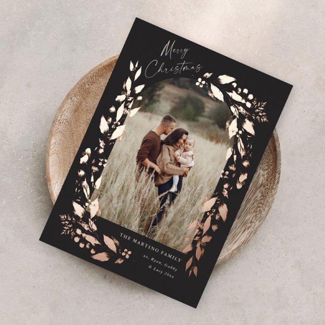 Carte De Vœux En Aluminium Rose moderne Gold Boho Fleur sauvage Arch Photo (Boho wildflower arch photo christmas holiday card with elegant script and foil pressed foliage.)